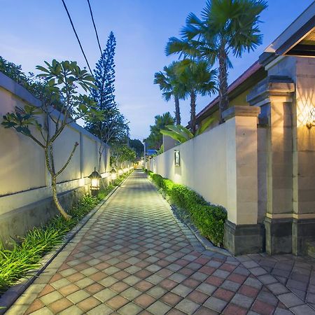 Kubal Villa Seminyak Esterno foto