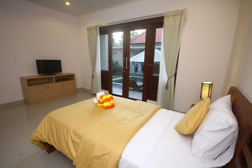 Kubal Villa Seminyak Esterno foto