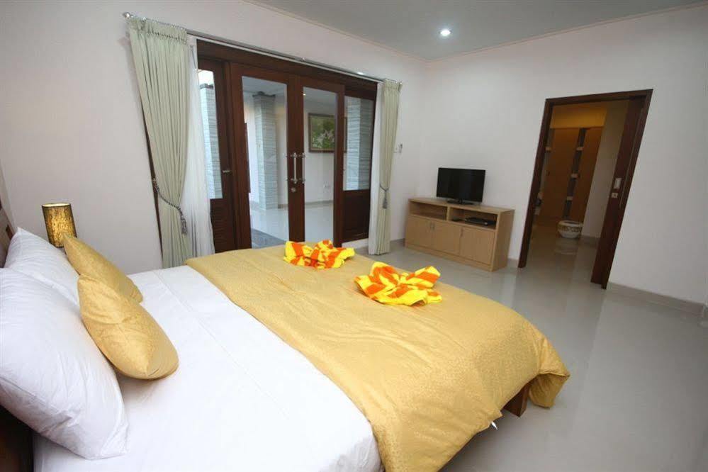 Kubal Villa Seminyak Esterno foto